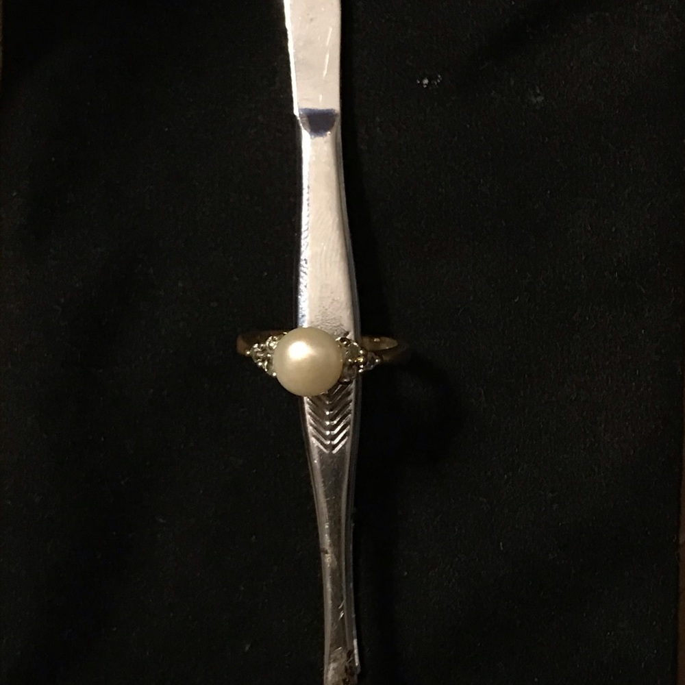Pearl ring